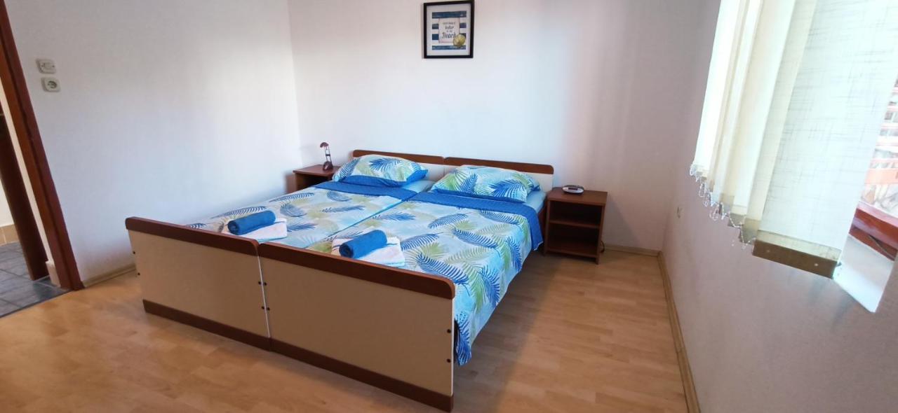 Apartments Kornati Zdrelac Bagian luar foto